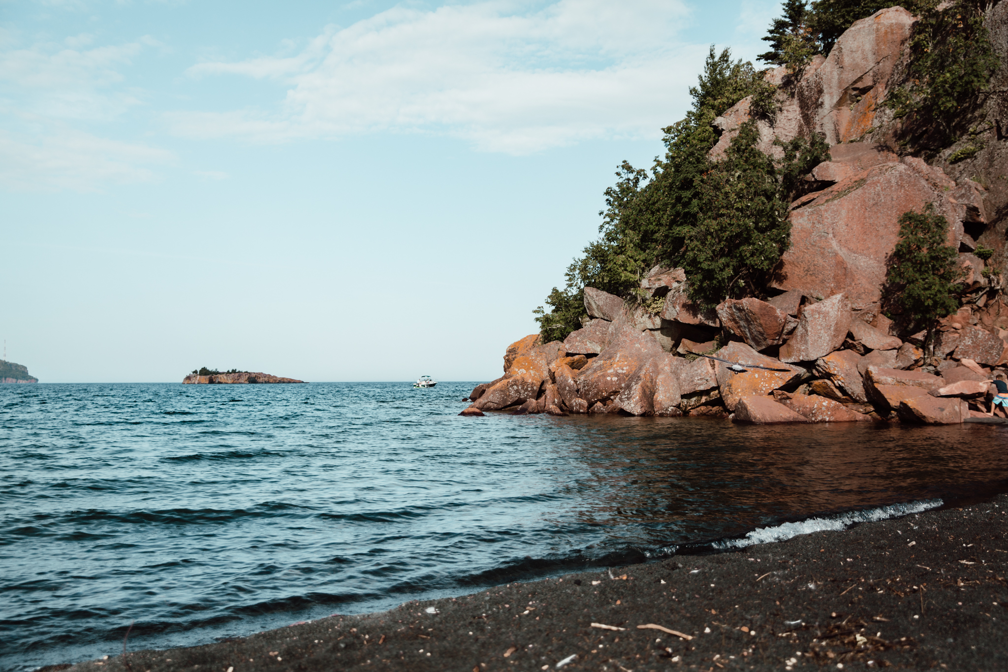 black sand beach with lake superior nature shot by Brianna Kirk Photography 